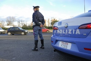 Ascoli Piceno - Auto che sfrecciano a folle velocit&agrave;, protestano i residenti di Piattoni