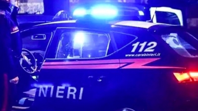 Furto nella notte di abbigliamento griffati in una fabbrica nel Fermano