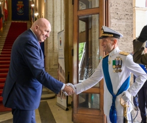 Il Sindaco Antonio Spazzafumo si complimenta con il neo Sottocapo di Stato Maggiore della Difesa, il sambenedettese Amm. Giacinto Ottaviani