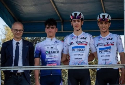 Trofeo della Liberazione, esordienti e allievi sui pedali nel ricordo di Papa Francesco