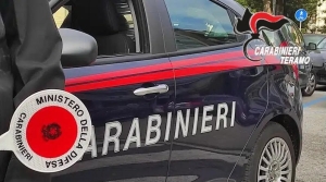 Scoperti e sequestrati 7 veicoli di dubbia provenienza, 5 autovetture e due motocicli