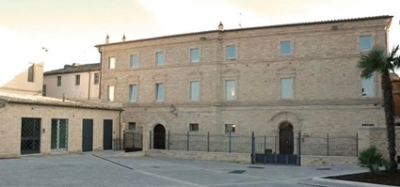 Banca del Piceno presenta un libro sul Palazzo Sciarra