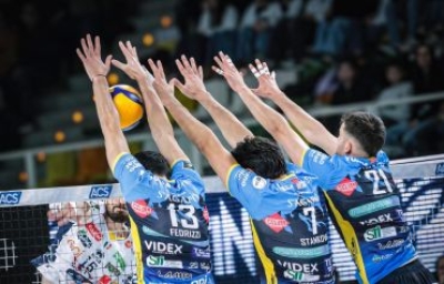 La Yuasa Battery cede al tie break a Trento non riuscendo ad evitare la retrocessione