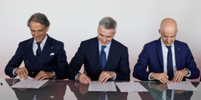 SALONE DEL MOBILE, SIGLATO ACCORDO PER IL RINNOVAMENTO E LO SVILUPPO DELLA FILIERA &ldquo;LEGNO ARREDO&rdquo; NELLE MARCHE