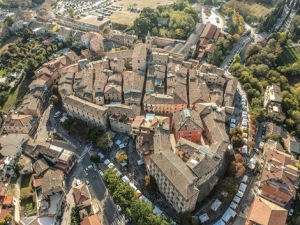 Celebrazioni della Giornata Internazionale della Guida Turistica, Appignano, un cuore di borgo, a spasso lungo la via della ceramica