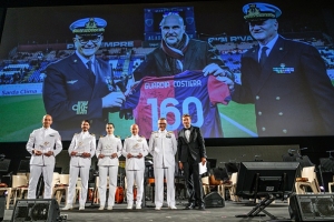 Grande successo per &ldquo;Luci sul Mare&rdquo;, la serata evento per il 160&deg; anniversario della Guardia Costiera