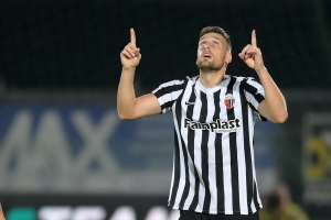 Ascoli Calcio - Tempo di addii in casa bianconera: salutano due totem come Botteghin e Bellusci