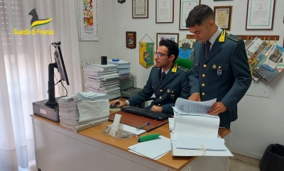 Guardia di Finanza: sequestro preventivo da 100mila euro ad azienda di prodotti Dop-Igp