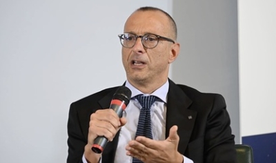 Ricci: “Governo ha tolto altri 163 milioni alla linea ferroviaria adriatica. Ennesimo scippo, la Regione è colpevole e complice”