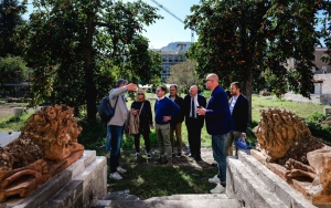 Ascoli Piceno - Lavori al giardino di palazzo Saladini Pilastri, Fioravanti: "Una nuova area verde per la citt&agrave;"