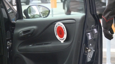 Ascoli Piceno, pirata della strada investe una donna e fugge