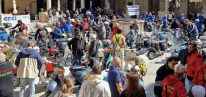 Ascoli Piceno - La citt&agrave; &egrave; capitale dei motori, domenica l'atteso raduno delle Vespe
