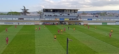 Fermana-Teramo finisce in parità