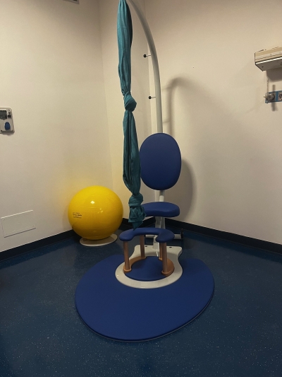 Uoc di ostetricia e ginecologia del 'Mazzoni': una nuova poltrona per migliorare il travaglio delle future mamme