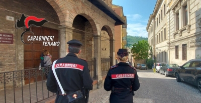 Teramo, si cerca di rintracciare l'autore della rapina ai danni di un'anziana