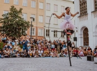 Continua il Friku Festival, nuovi appuntamenti con il teatro di strada e la magia delle marionette