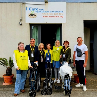 Campagna pro Ucraina, consegnate le prime tre carrozzine