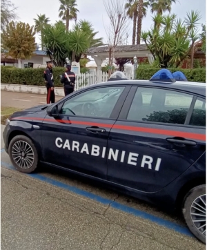 Doppia tragedia a Giulianova. A distanza di poco tempo l&rsquo;uno dall&rsquo;altro, muoiono fratello, suicida, e sorella.