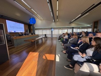 TAVOLO REGIONALE CONGIUNTO CREDITO E INDUSTRIA: NEL TRIENNIO 2024‑2026 ATTIVATE RISORSE PER OLTRE 450 MILIONI A SOSTEGNO DELLE IMPRESE MARCHIGIANE