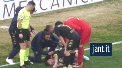 Frattura scomposta di radio e ulna del polso sinistro per Umberto Eusepi