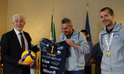 La Yuasa Battery ricevuta presso la Prefettura di Fermo