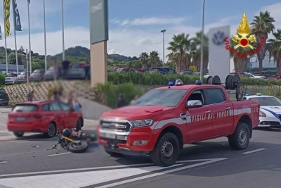 Scontro fra auto e moto a San Benedetto, deceduto il centauro