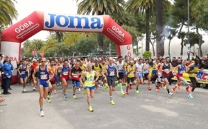 MARATONINA DEI FIORI, DOMENICA MATTINA LUNGOMARE CHIUSO