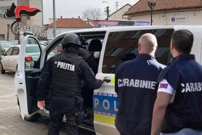 RTitorna in Italia dopo una permanenza all'estero, arrestato latitante