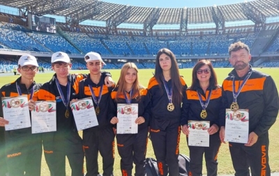 Prestigiosi riconoscimenti per l'Asd Karate Pavoni di Alba Adriatica presso lo stadio “Diego Armando Maradona” di Napoli