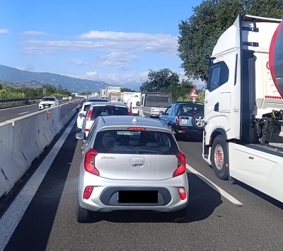 Ascoli Piceno - Incidente in Superstrada, traffico in tilt per l'ennesima volta