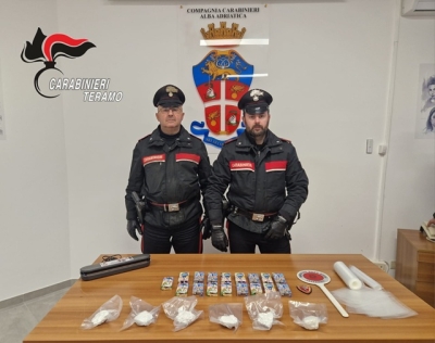 Arrestato dopo una breve fuga pusher di Martinsicuro: trovati in casa 1,8 kg di hashish e circa 300 gr. di cocaina