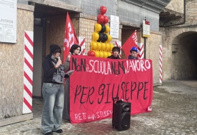 Morto durante lo scuola-lavoro, studenti medi in piazza quattro anni dopo