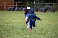 SERVIZI SOCIO-EDUCATIVI PER L'INFANZIA E L'ADOLESCENZA: AL VIA IL RIPARTO FONDI AGLI AMBITI TERRITORIALI SOCIALI. IN CRESCITA LA RICHIESTA DI SERVIZI DI EDUCATIVA DOMICILIARE