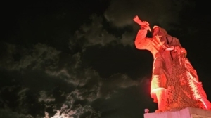 Giornata contro i disturbi del comportamento alimentare, il 15 marzo il Monumento al Pescatore si colora di lilla