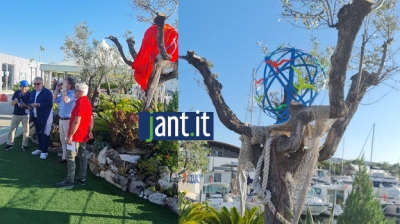 Inaugurazione al Circolo Nautico Sambenedettese dell'opera "LIBERI"