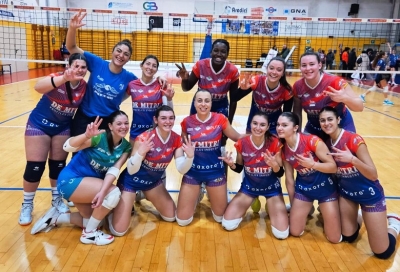 Termina il campionato di serie B2 di pallavolo femminile che vede la De Mitri Volley Angels Lab classificarsi al terzo posto