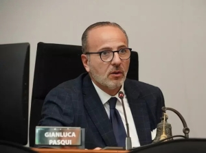 Insulti sessisti a Micaela Vitri, Pasqui 'solidariet&agrave; del Consiglio regionale'
