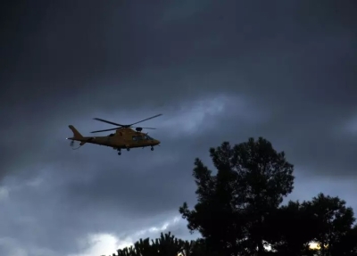 Precipita dopo il crollo di un solaio, operaio ferito gravemente