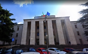 Ascoli Piceno - Amico di famiglia e molestatore, via al processo contro 61enne ascolano