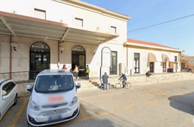 Picchia i Carabinieri e minaccia di sparare, arrestato un 26enne