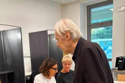 Sgarbi vota nelle Marche, 'più marchigiano di un marchigiano'