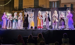 &ldquo;Il Ritorno dalla Villeggiatura&rdquo; incanta il pubblico di Colonnella. Tappa abruzzese della tourn&eacute;e Artemide Teatro nel segno di Goldoni