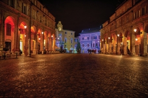 Rissa a Fermo, identificati sei ragazzi tra cui un minore