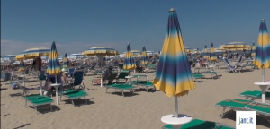 Seguitano i controlli su gli stabilimenti balneari della Riviera delle Palme