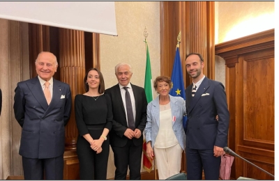 Elisa e Paolo Scendoni  Marchigiani dell'Anno  Giovani imprenditori dell’azienda di famiglia Ciriaci.