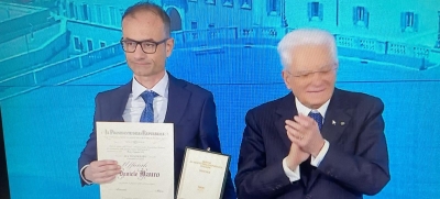 Ascoli Piceno - Onorificenza dal presidente Mattarella per Daniele Mauro della Pagefha
