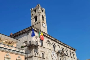 Cardilli (FdI): "Corso Infermieristica ad Ascoli Piceno non &egrave; a rischio"