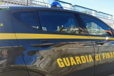 Fatture false per 12 milioni con società schermo, sequestri