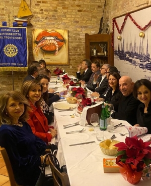 Si &egrave; tenuta, come consuetudine, la cena di Natale del Rotary Club di S.Benedetto del Tronto Nord