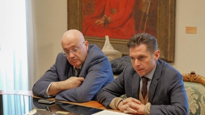 Ascoli Piceno - Nuovo parcheggio davanti all'ex Palazzo della Sanità: la zona verrà riqualificata